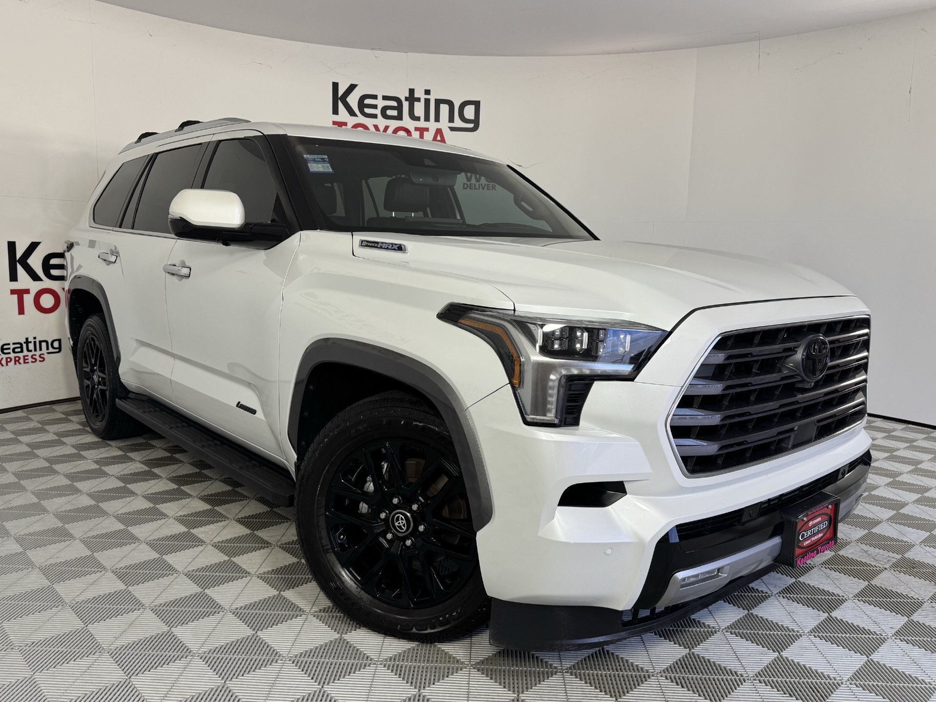 Certified 2025 Toyota Sequoia Limited AWD/4WD image 2