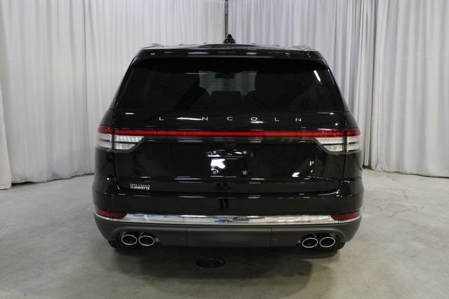 New 2026 Lincoln Aviator AWD image 24