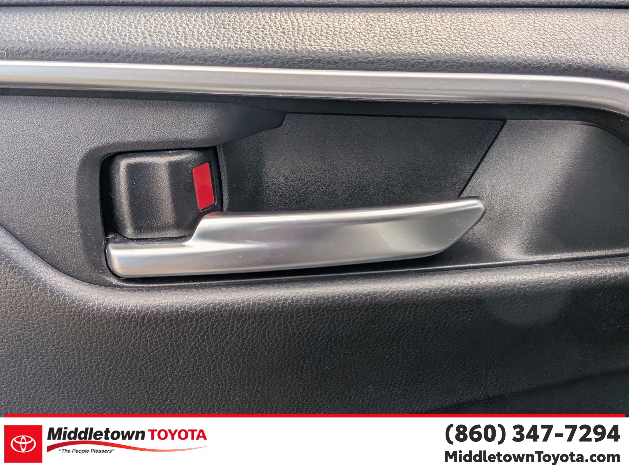 Certified 2025 Toyota RAV4 XLE AWD/4WD image 11