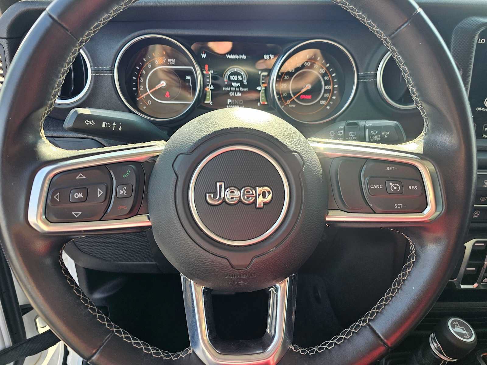 Used 2019 Jeep Wrangler Unlimited Sahara AWD/4WD image 22