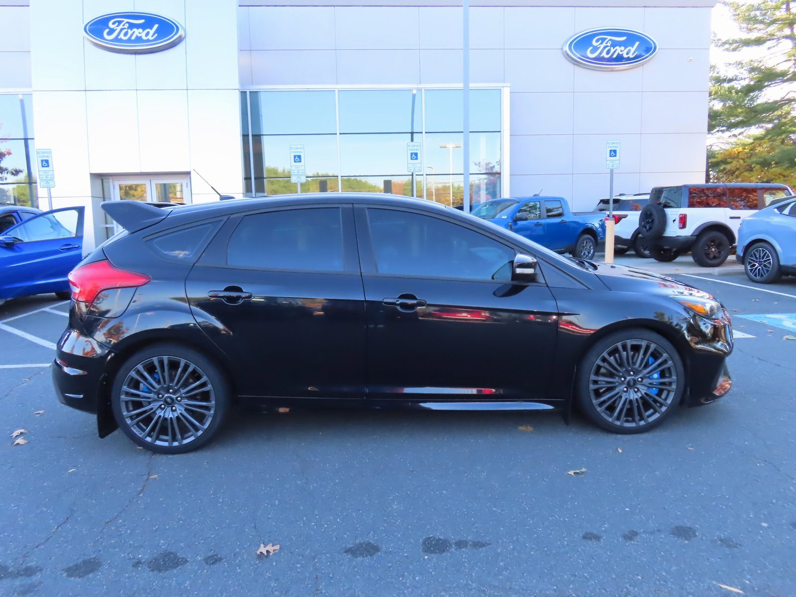 Used 2017 Ford Focus RS image 4
