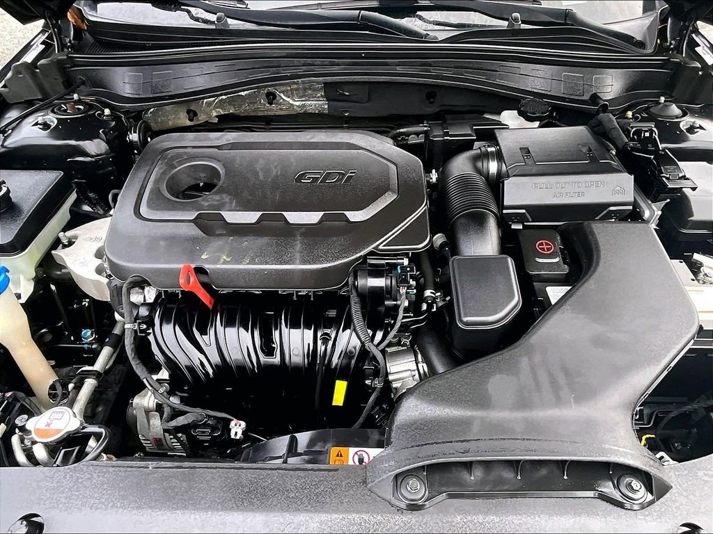 Used 2018 Kia Optima LX w/ 17" Alloy Wheels Package image 13