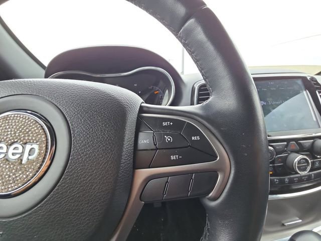 Used 2022 Jeep Grand Cherokee Limited w/ Tech Group AWD/4WD image 12