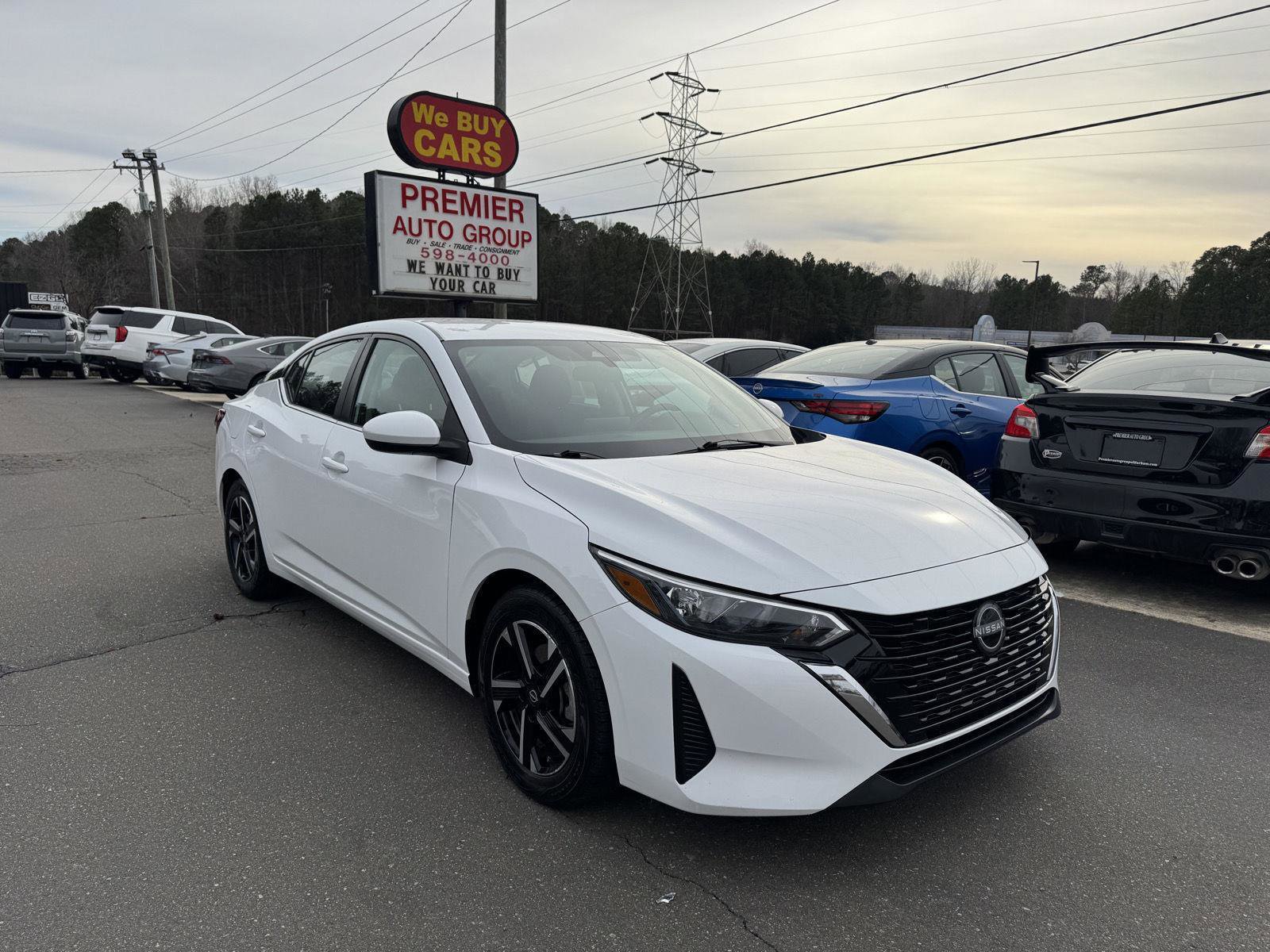 Used 2024 Nissan Sentra SV image 1