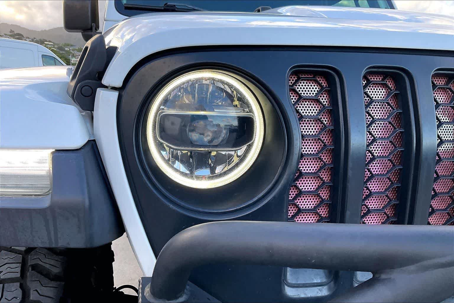 Used 2020 Jeep Gladiator Rubicon AWD/4WD image 31