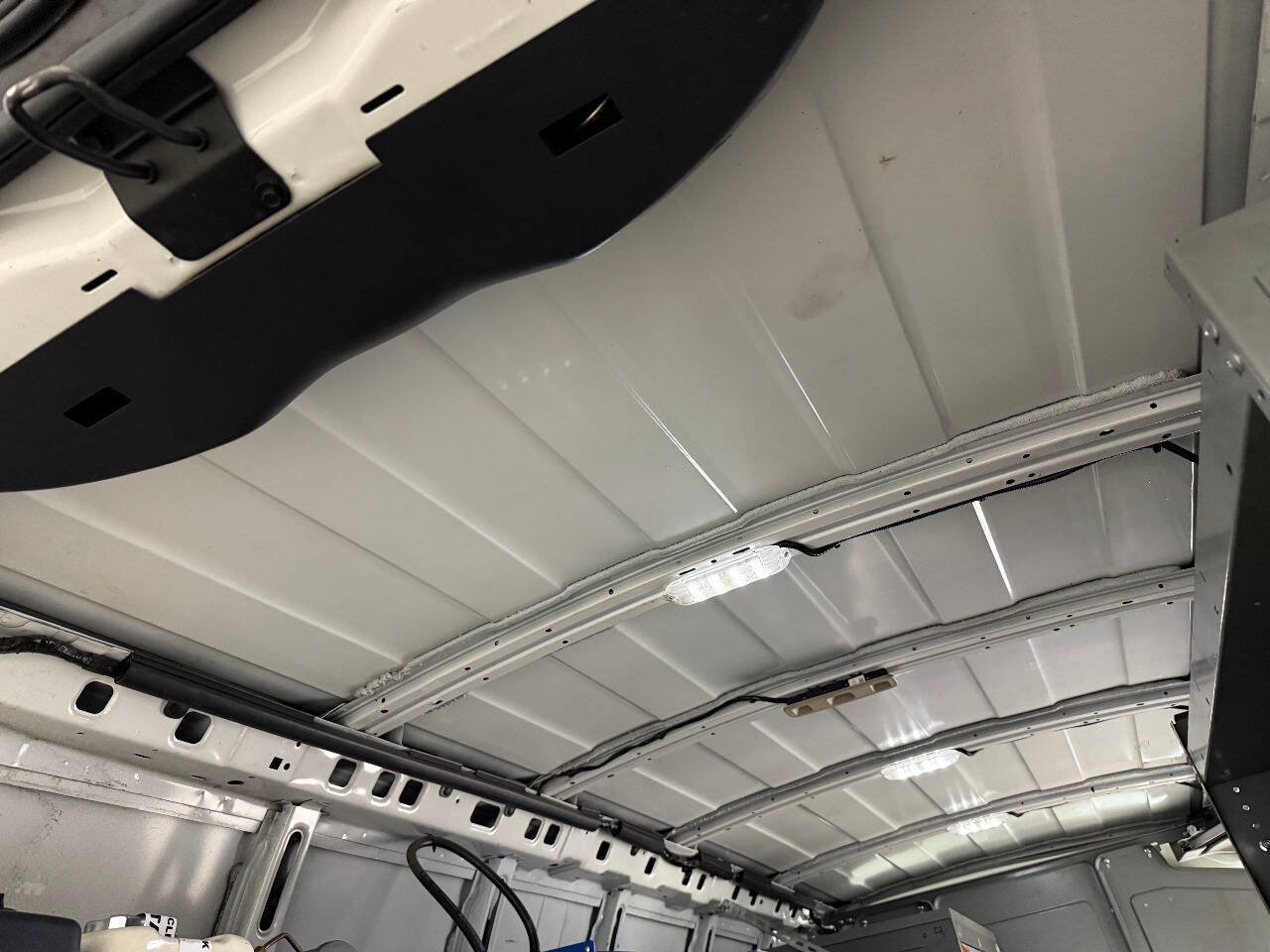 Used 2018 Chevrolet Express 3500 Extended w/ Driver Convenience Package RWD image 56