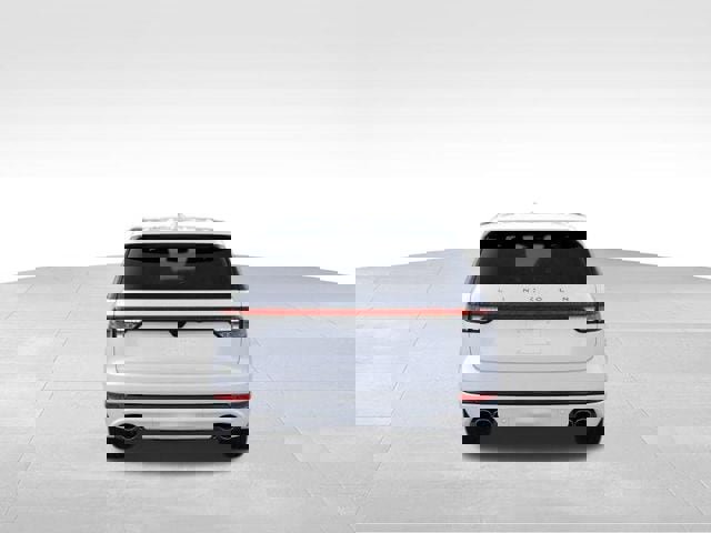 New 2026 Lincoln Aviator AWD w/ Jet Appearance Package image 34