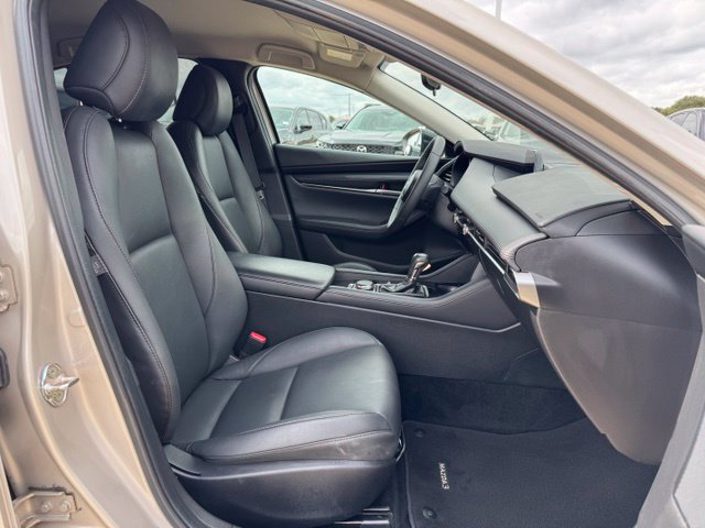 Used 2024 MAZDA MAZDA3 s FWD image 23