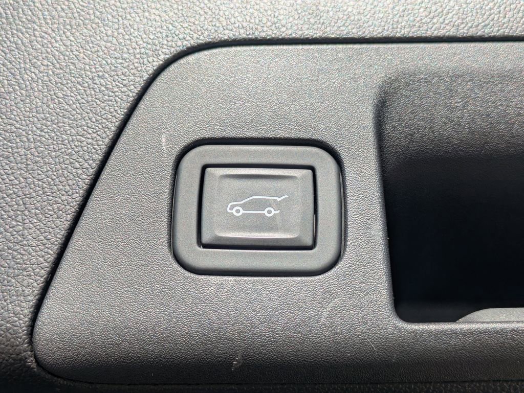 Used 2023 Buick Envision Preferred image 13