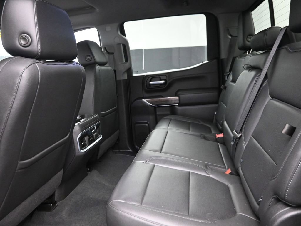Used 2021 Chevrolet Silverado 1500 LTZ AWD/4WD image 10
