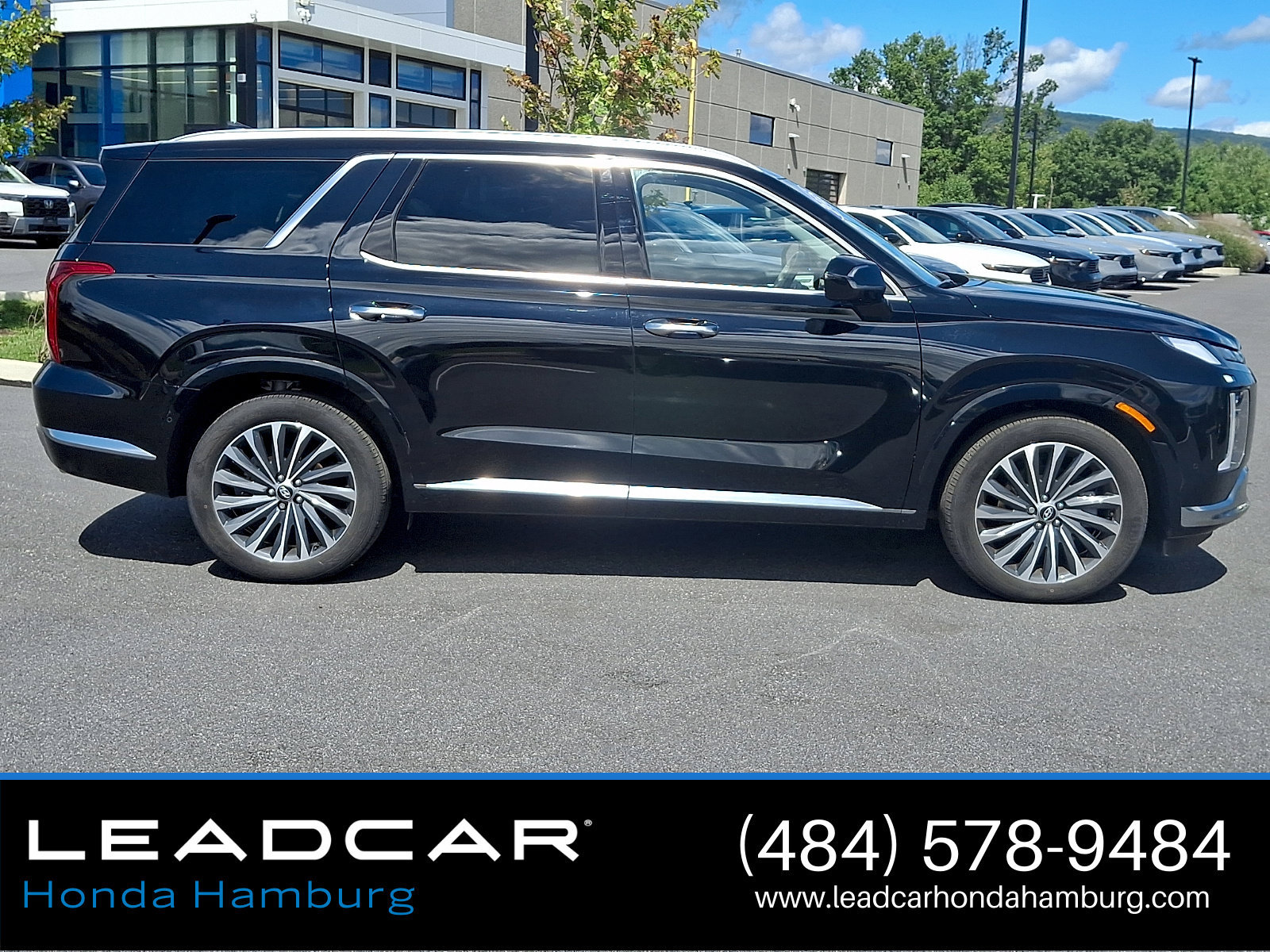 Used 2025 Hyundai Palisade Calligraphy AWD/4WD image 8