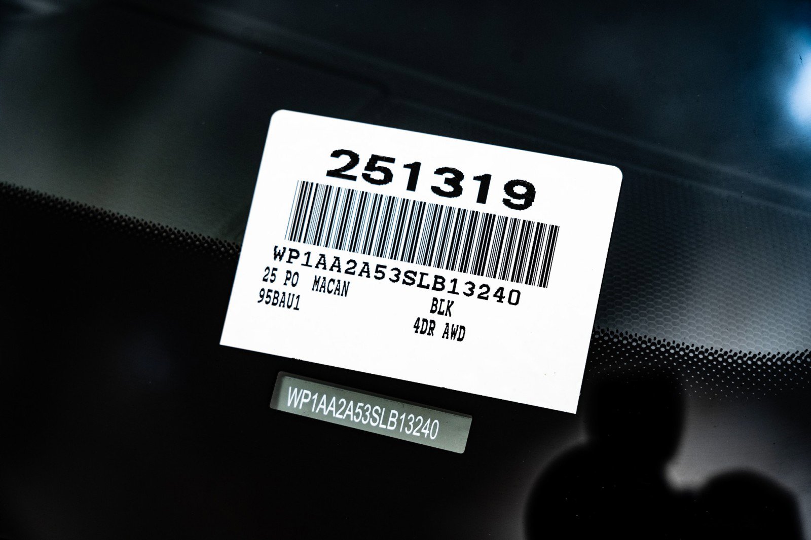 New 2025 Porsche Macan image 30