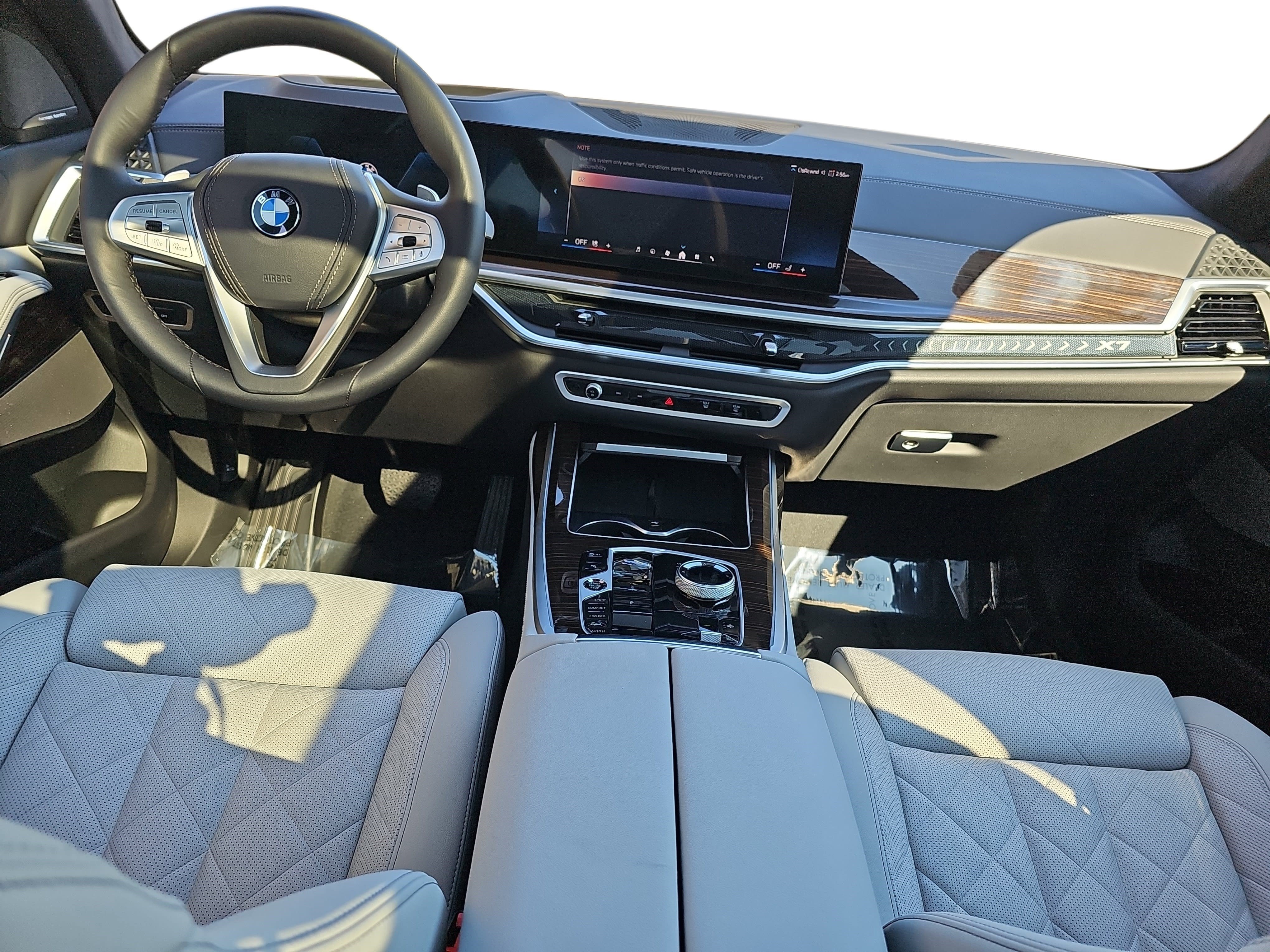 Certified 2024 BMW X7 xDrive40i image 10