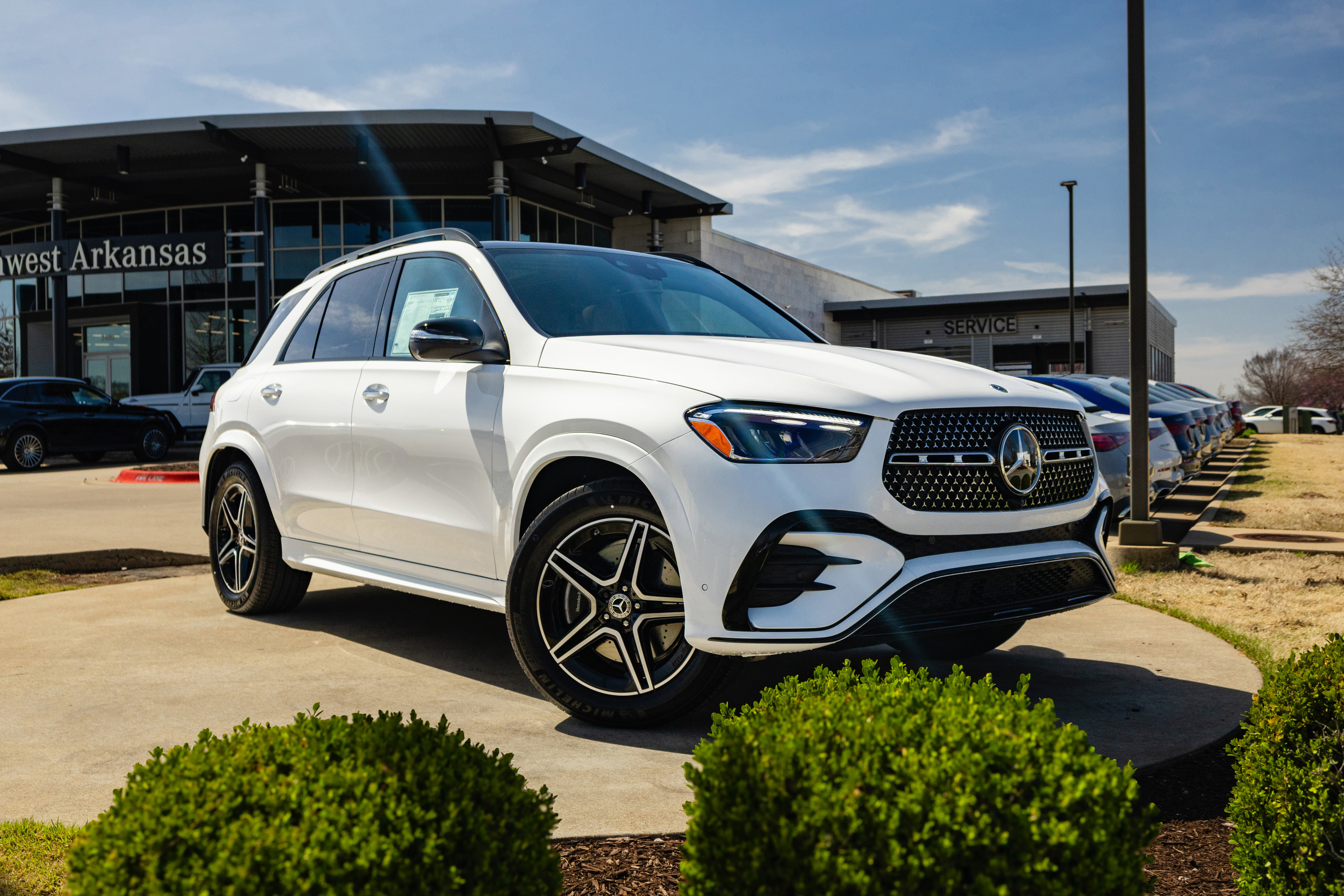 New 2026 Mercedes-Benz GLE 350 4MATIC image 1