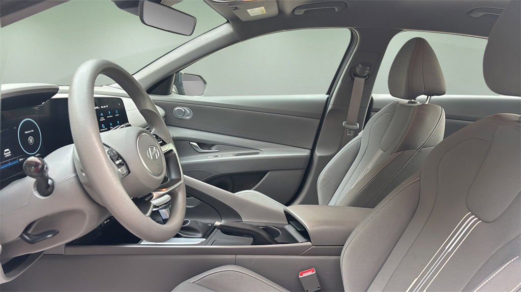 Certified 2024 Hyundai Elantra SEL image 16