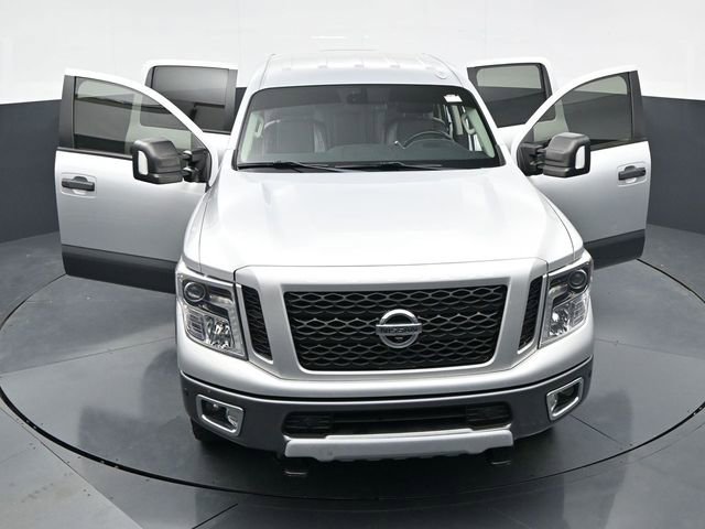 Used 2018 Nissan Titan PRO-4X w/ Pro-4x Convenience Package AWD/4WD image 45