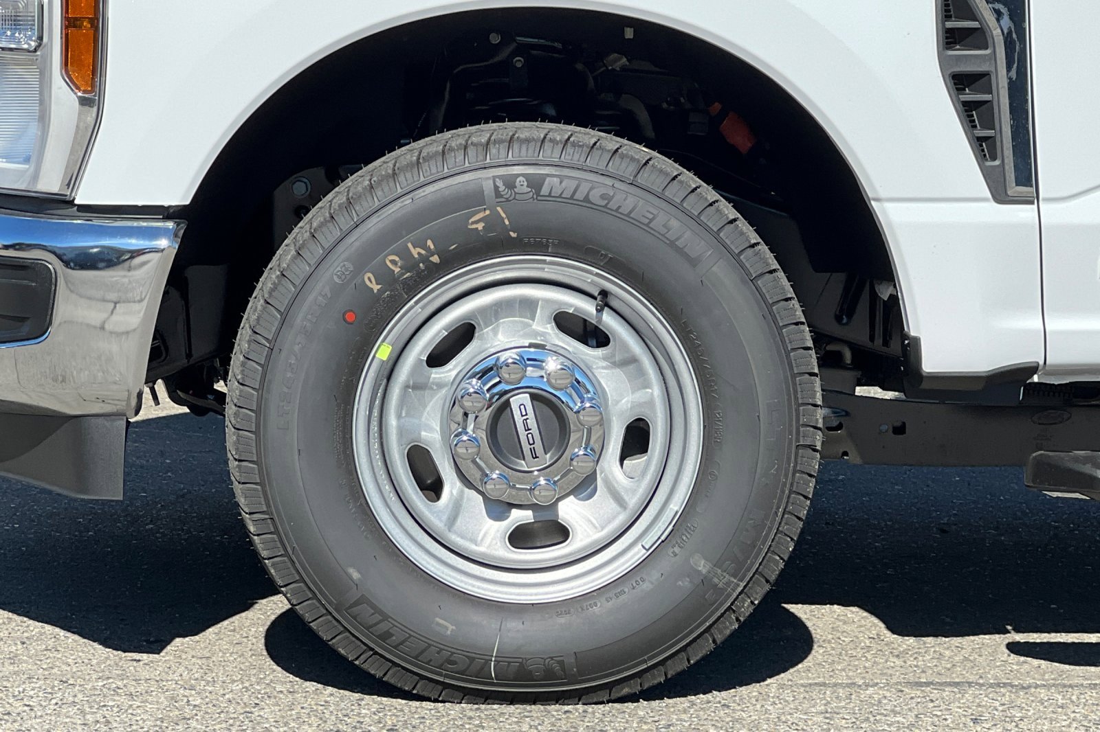 New 2026 Ford F250 XL image 23