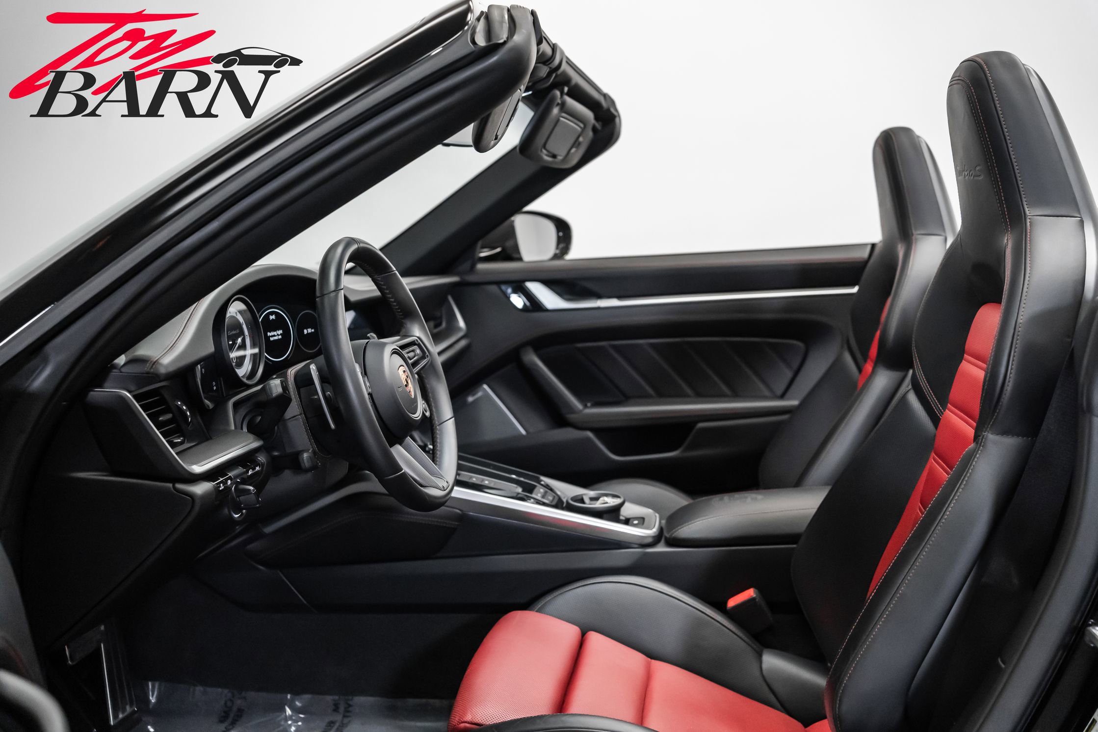 Used 2021 Porsche 911 Turbo S image 36