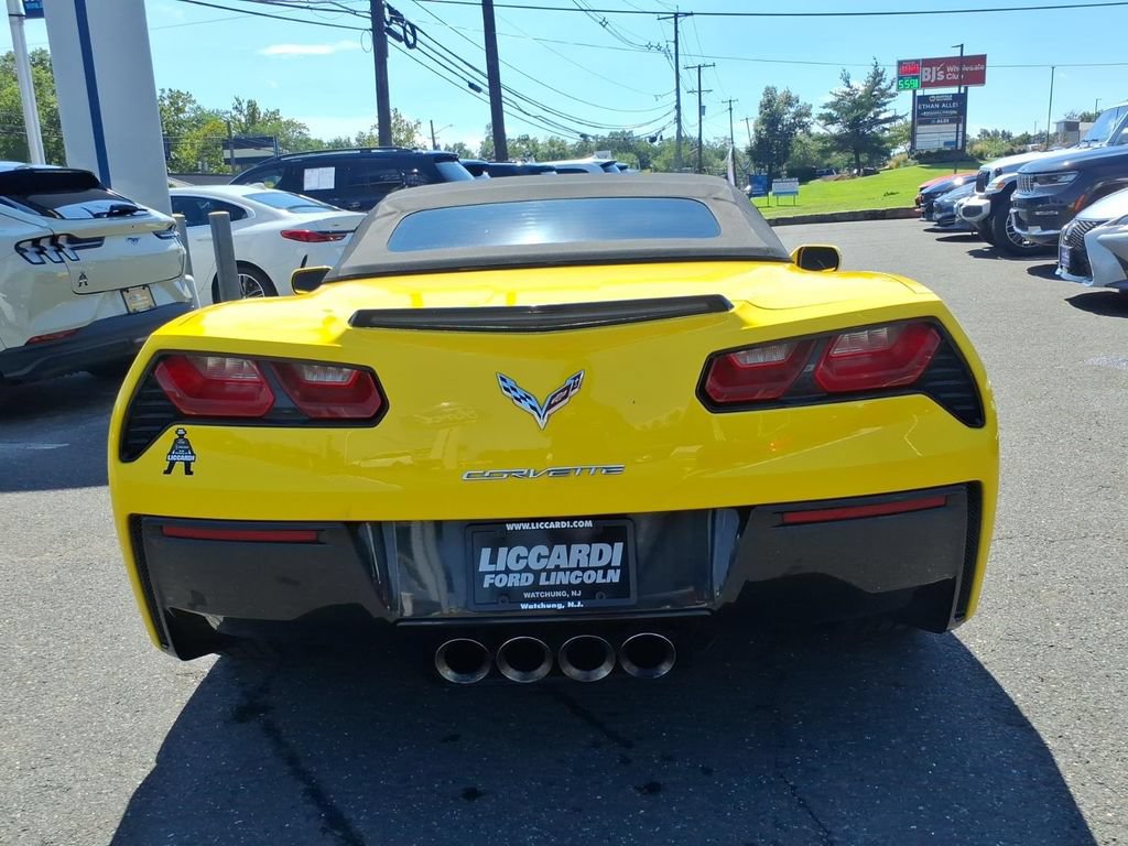 Used 2019 Chevrolet Corvette Stingray Convertible w/ 3LT Preferred Equipment Group RWD image 5