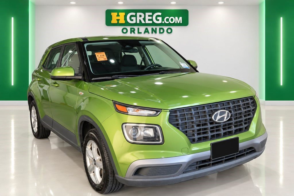 Used 2023 Hyundai Venue SE w/ Cargo Package FWD image 4