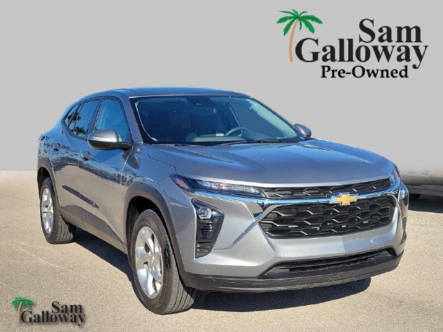 Used 2026 Chevrolet Trax LS w/ LS Convenience Package