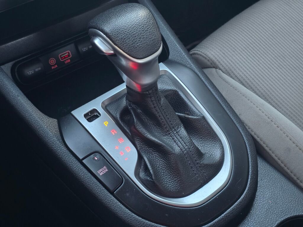 Used 2019 Kia Forte LXS FWD image 34