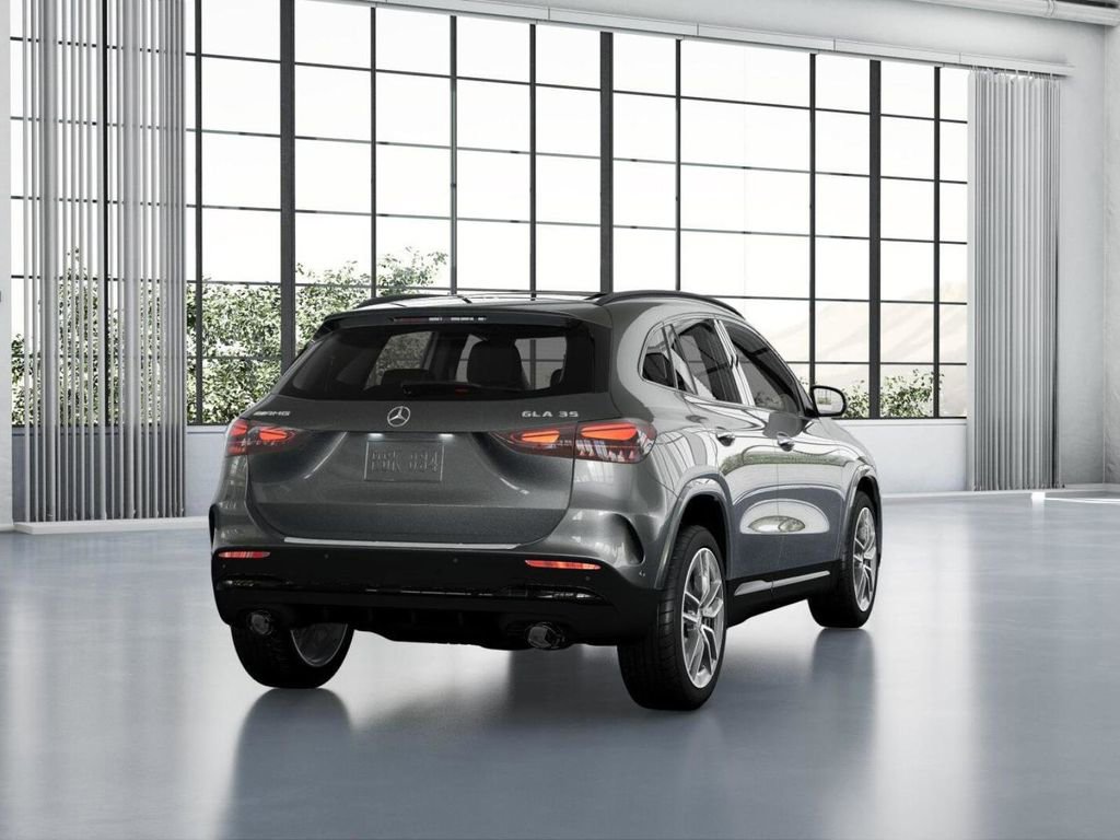 New 2026 Mercedes-Benz GLA 35 AMG 4MATIC image 23