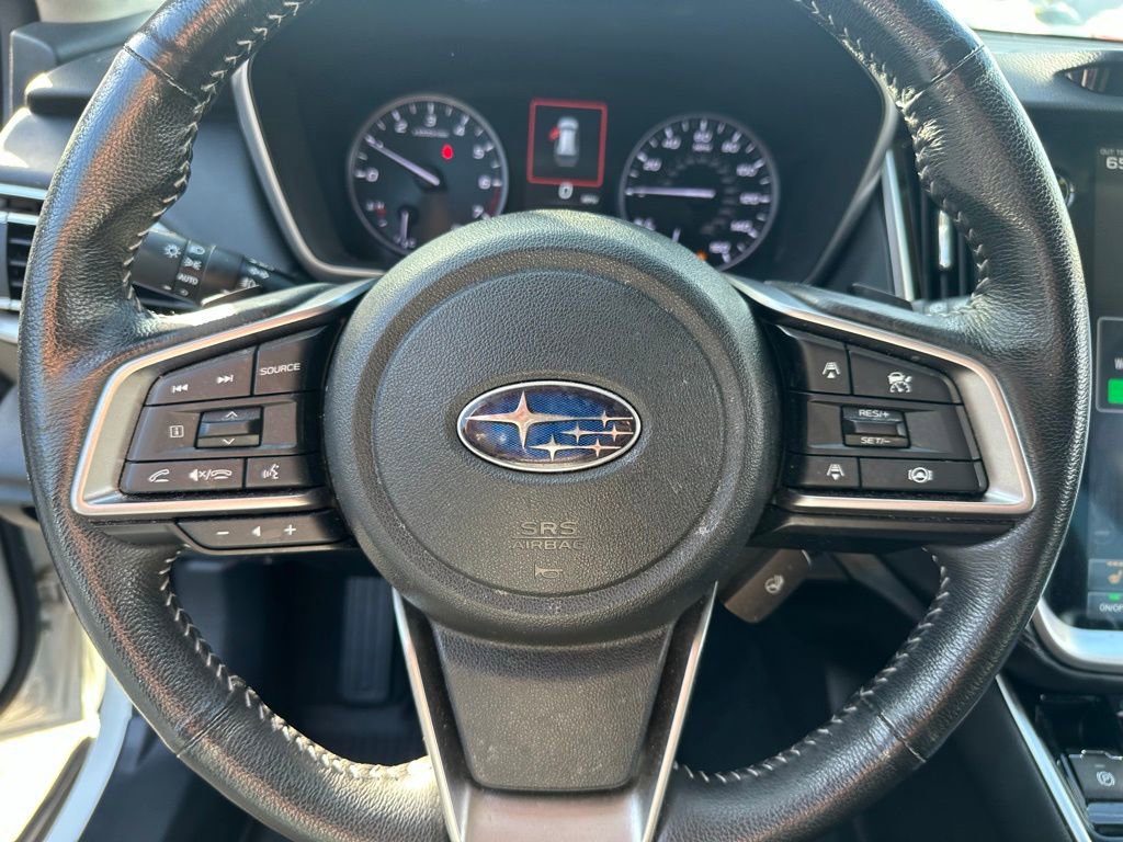Used 2023 Subaru Outback Limited image 27