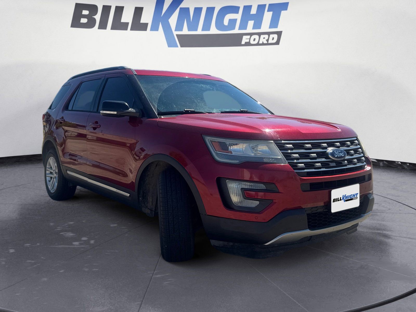 Used 2016 Ford Explorer XLT w/ Equipment Group 202A FWD image 7