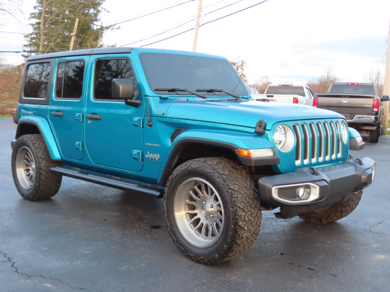 Used 2019 Jeep Wrangler Unlimited Sahara image 8