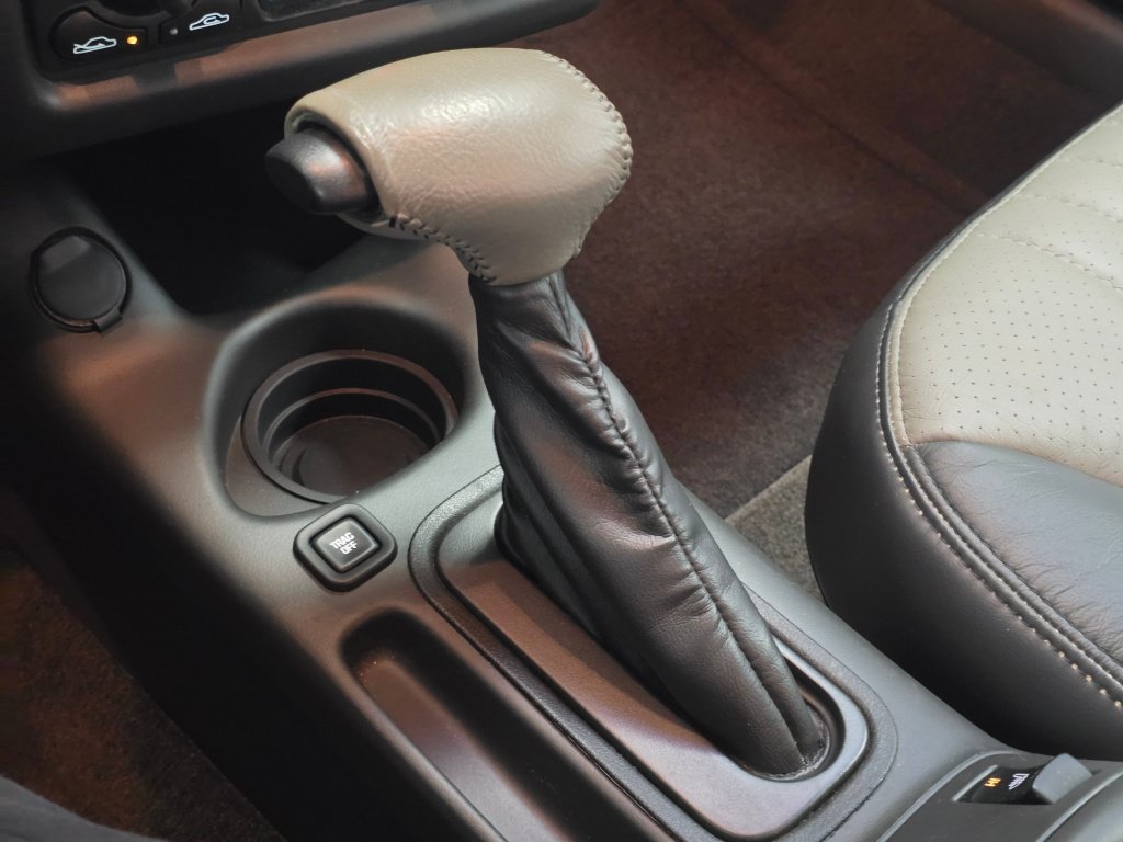 Used 2003 Chevrolet Monte Carlo SS FWD image 36