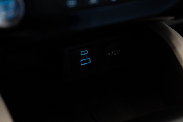 Used 2023 Ford Escape SE image 28