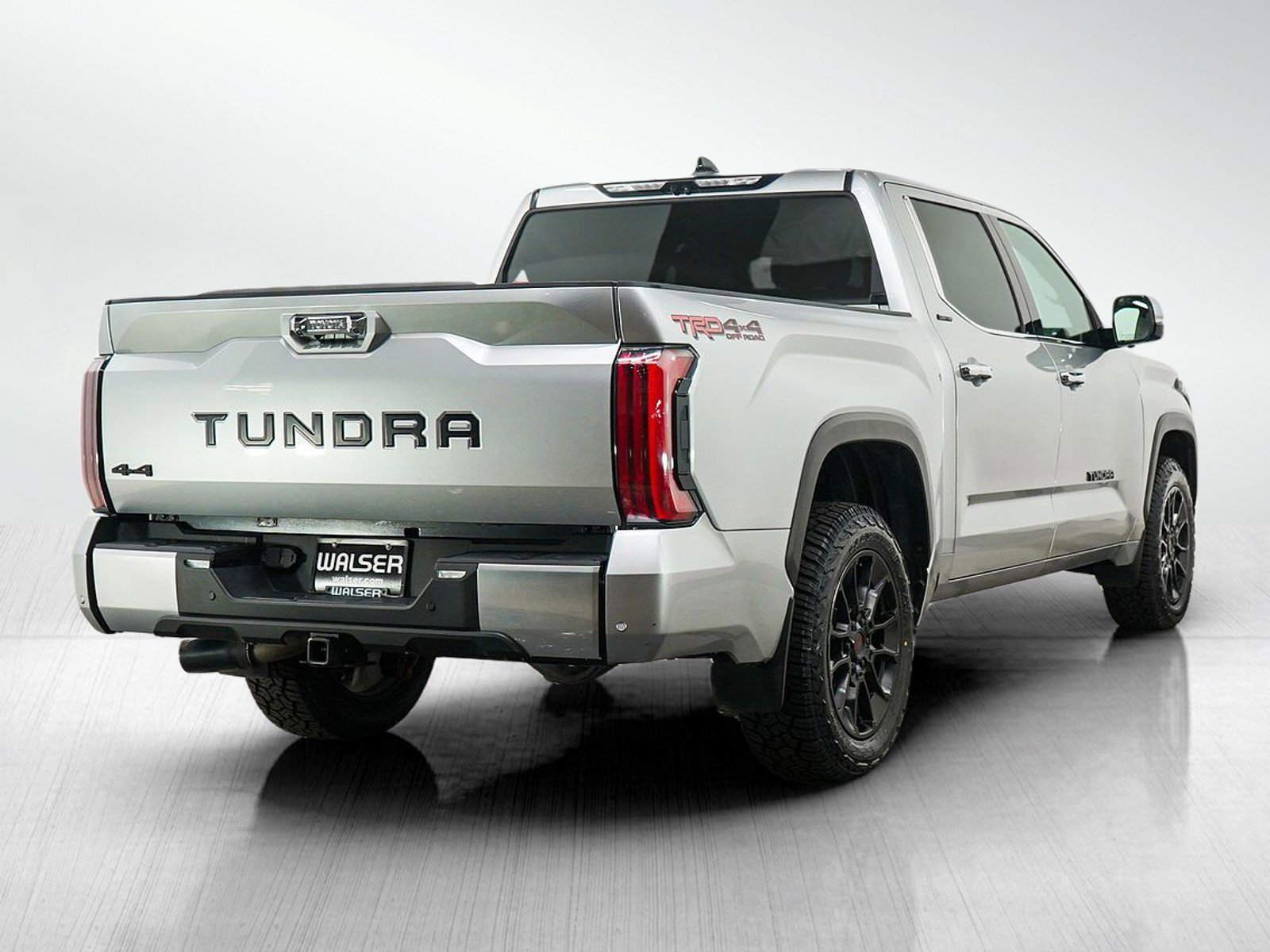 Used 2023 Toyota Tundra Limited w/ TRD Off-Road Package AWD/4WD image 5