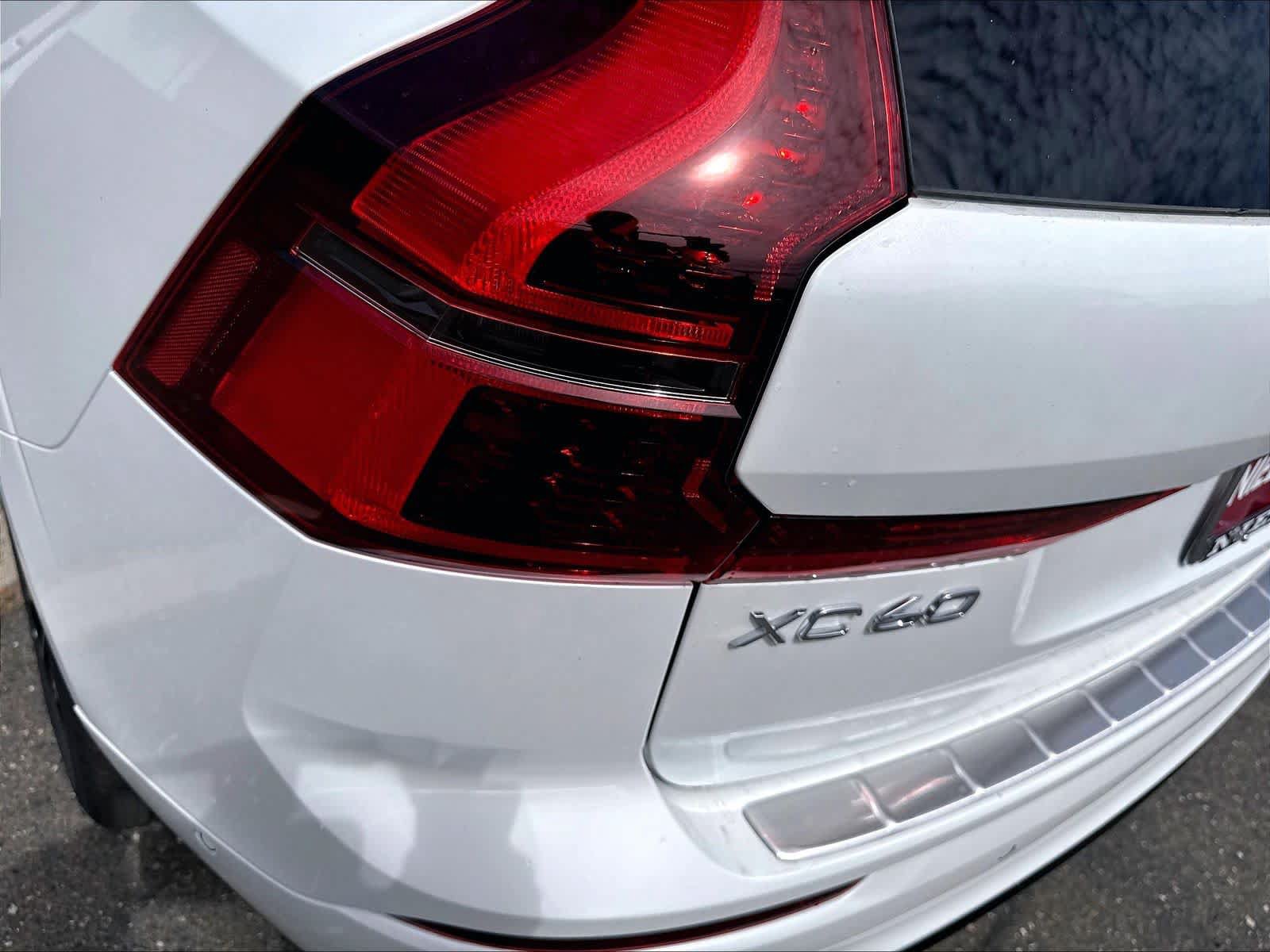 New 2026 Volvo XC60 T8 Plus AWD/4WD image 25