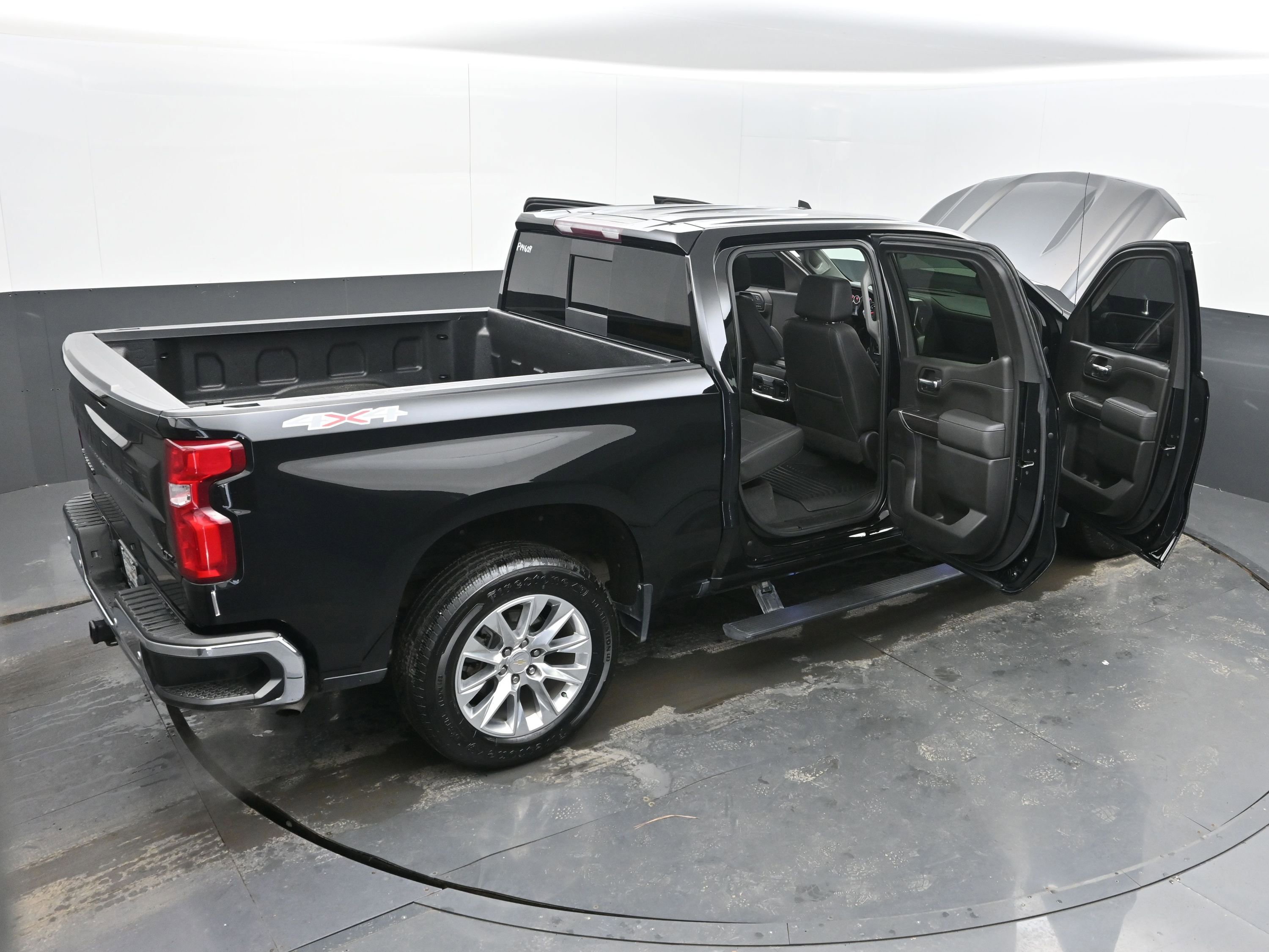 Used 2021 Chevrolet Silverado 1500 LTZ w/ LPO, Dark Essentials Package image 47