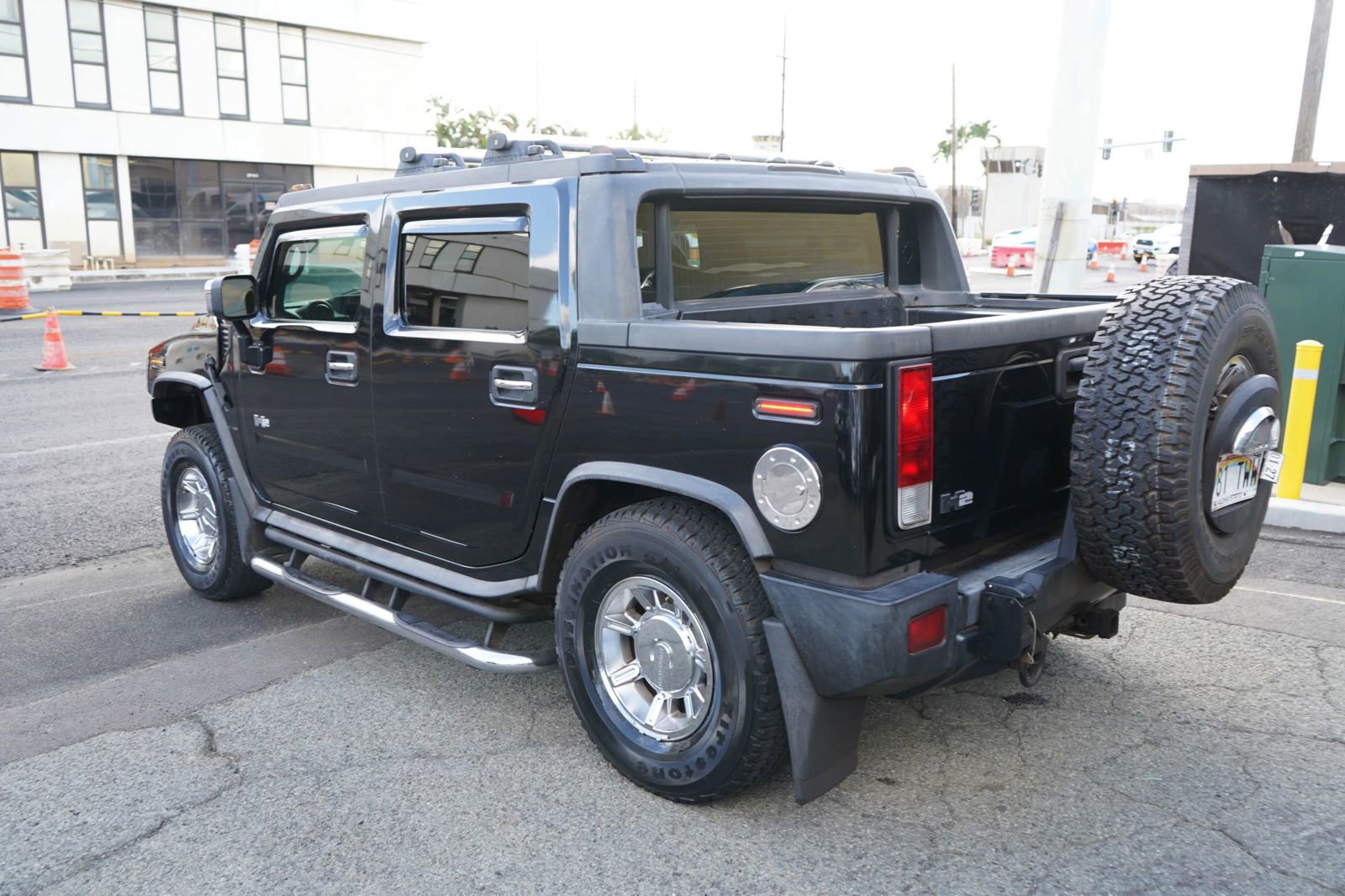 Used 2005 HUMMER H2 SUT w/ Preferred Equipment Group image 25