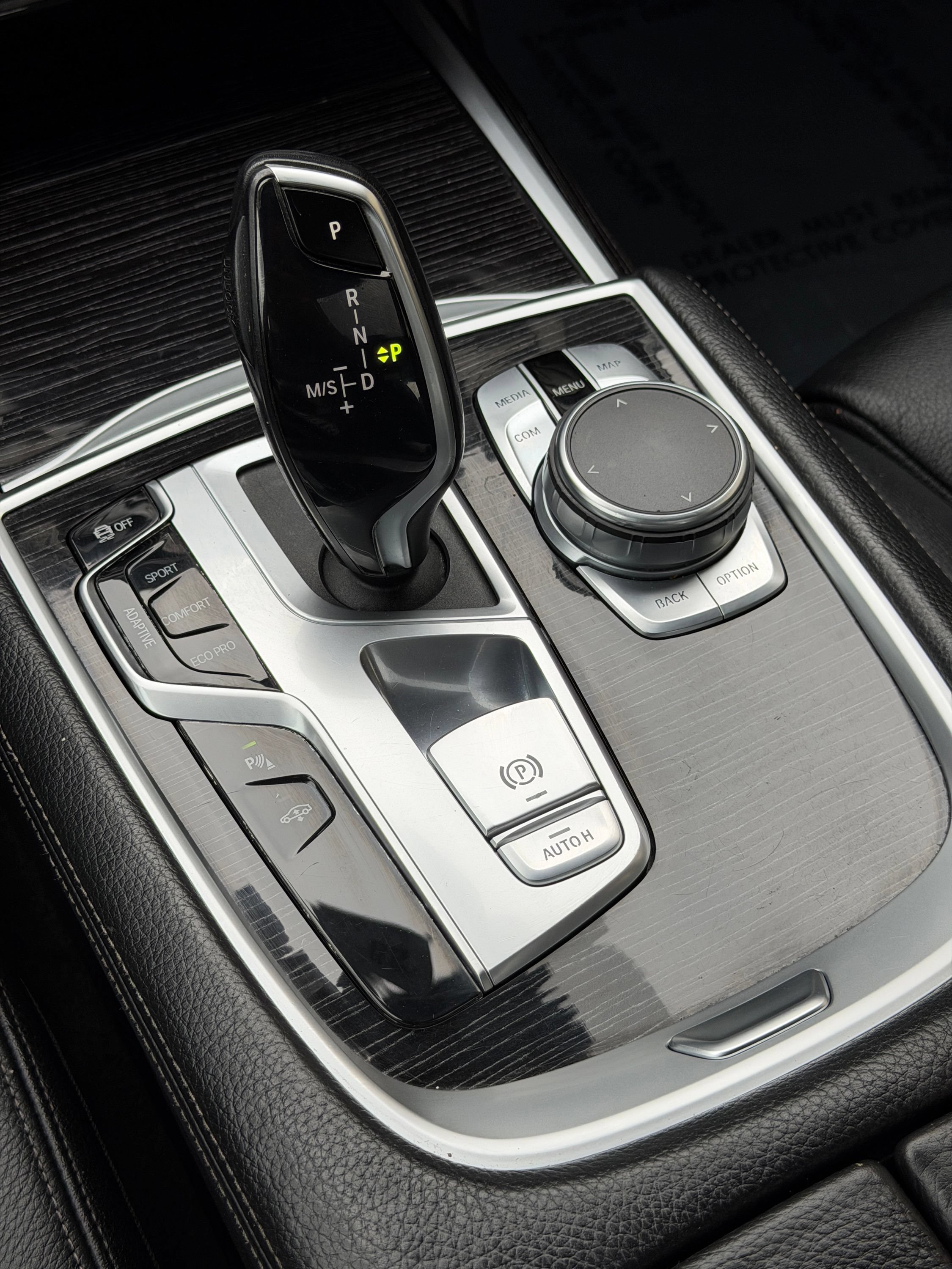 Used 2019 BMW 740i xDrive w/ M Sport Package AWD/4WD image 34