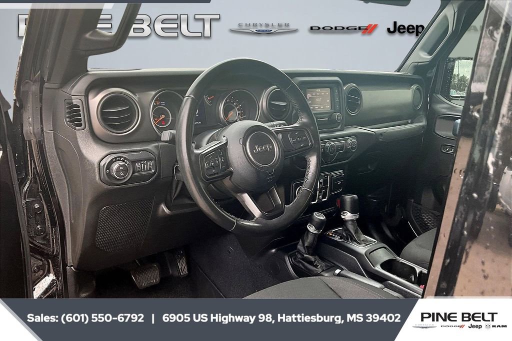 Used 2021 Jeep Gladiator Willys image 12
