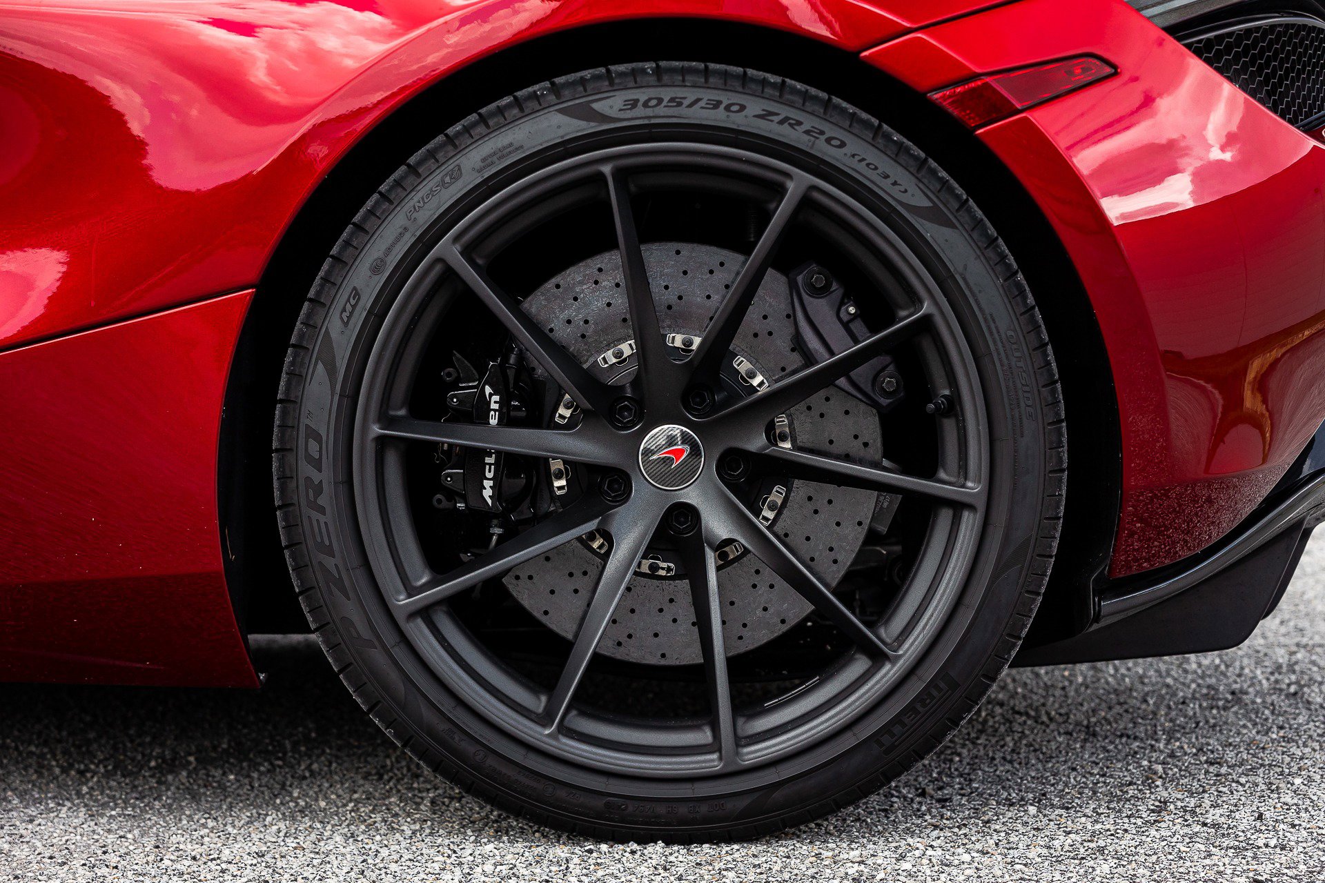 Used 2018 McLaren 720S Luxury RWD image 27