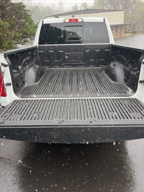 Used 2025 RAM 1500 Laramie w/ Sport Appearance Package image 28