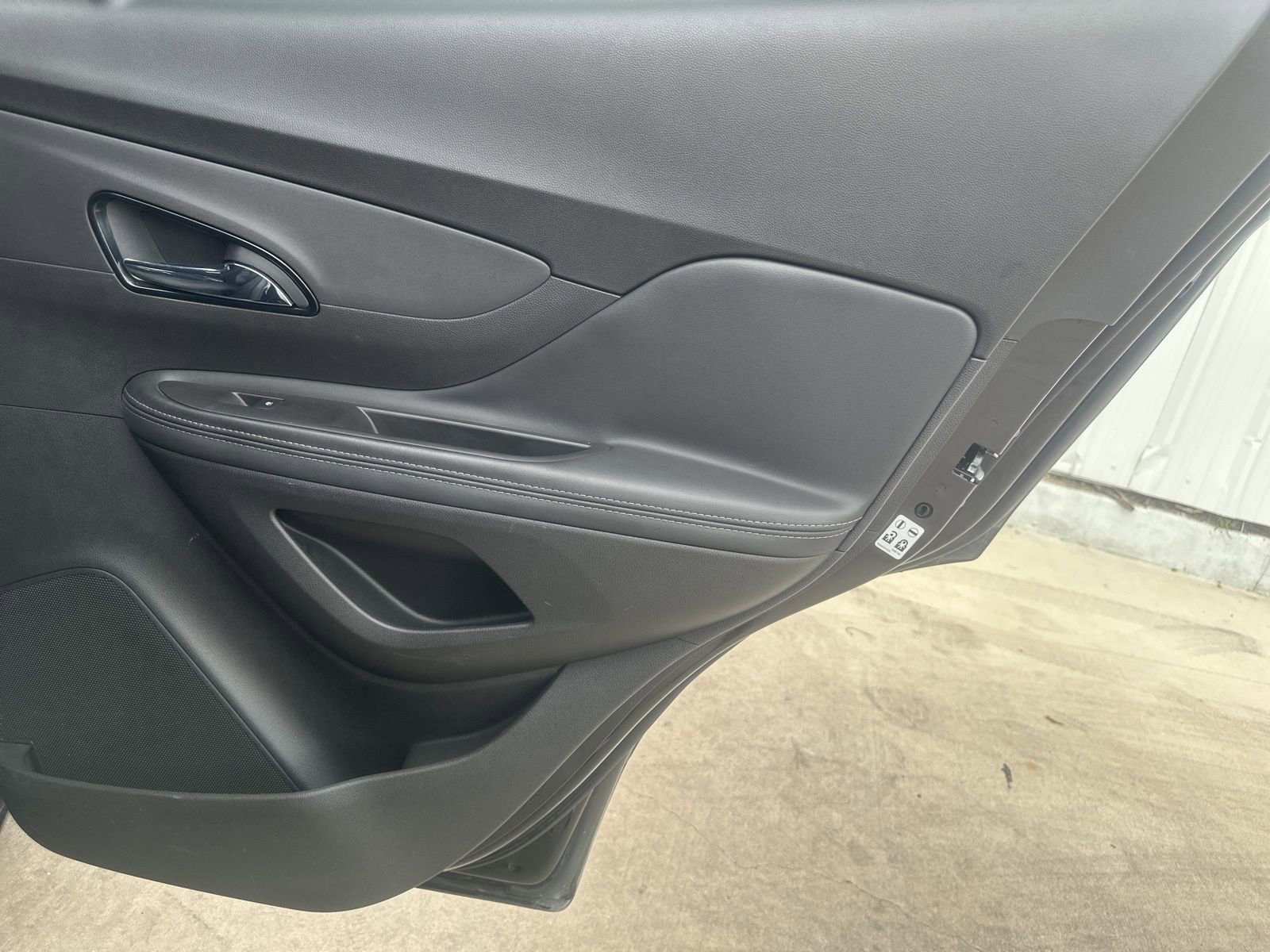 Used 2020 Buick Encore Preferred FWD image 14