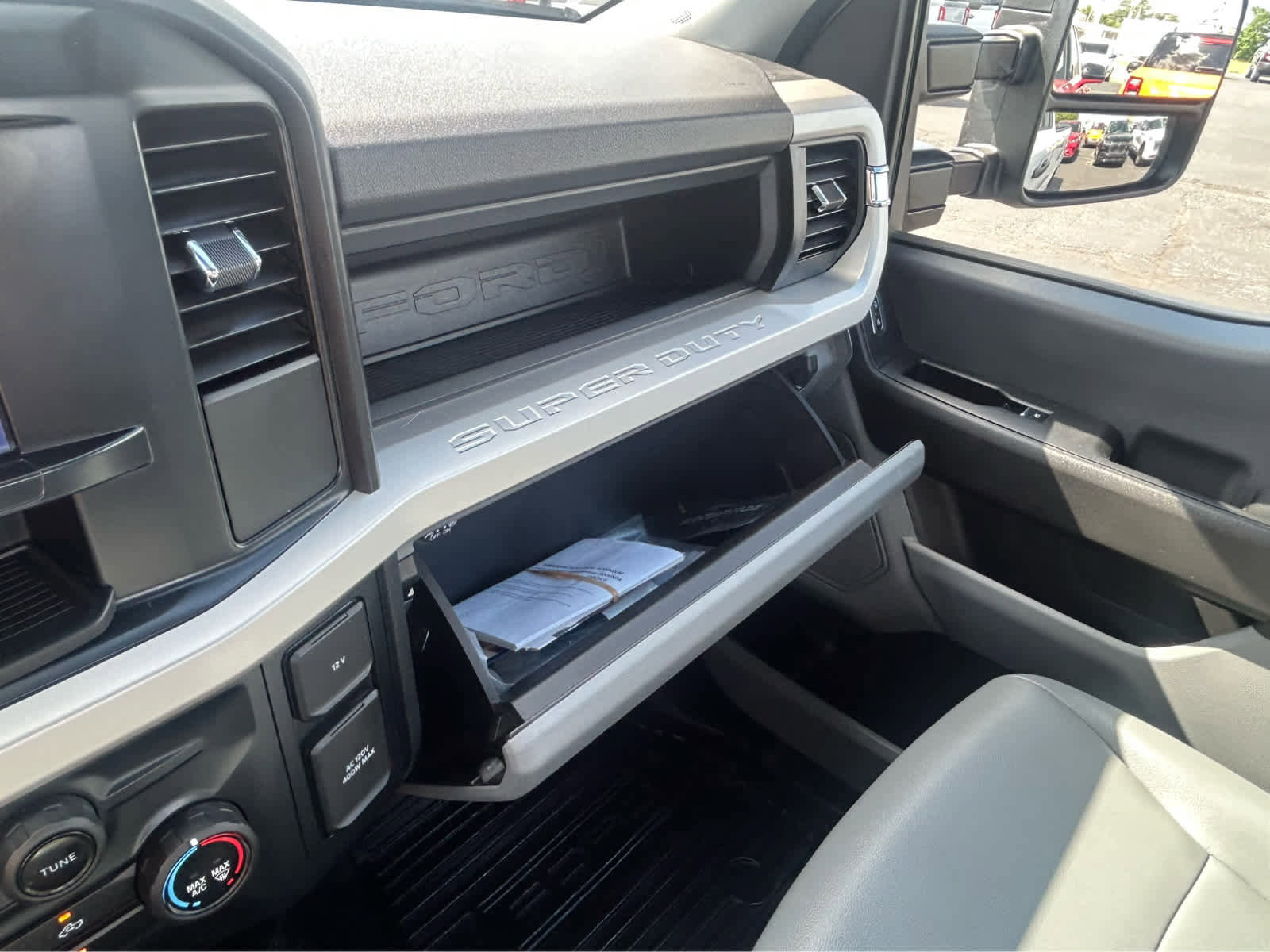 Used 2023 Ford F250 XL w/ XL Driver Assist Package RWD image 42