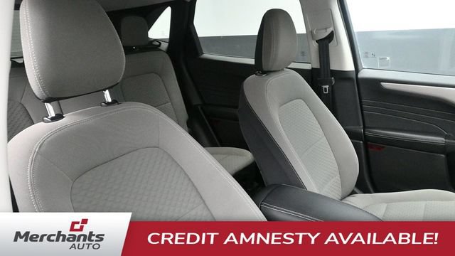 Used 2022 Ford Escape SE w/ SE Sport Appearance Package AWD/4WD image 16