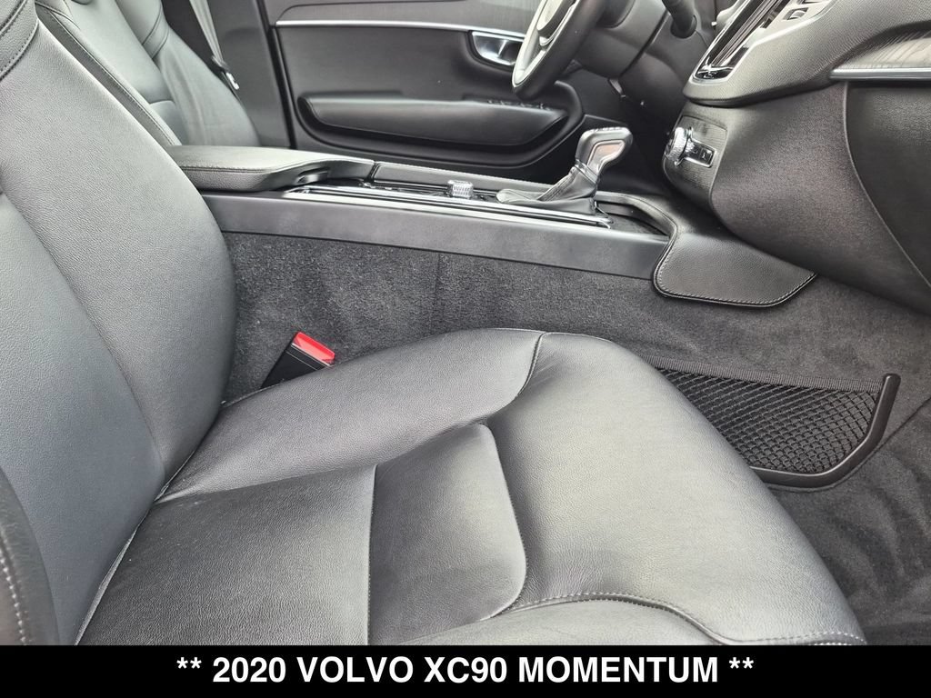 Used 2020 Volvo XC90 T5 Momentum AWD/4WD image 27