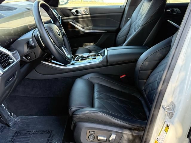 Used 2024 BMW X5 M60i AWD/4WD image 15