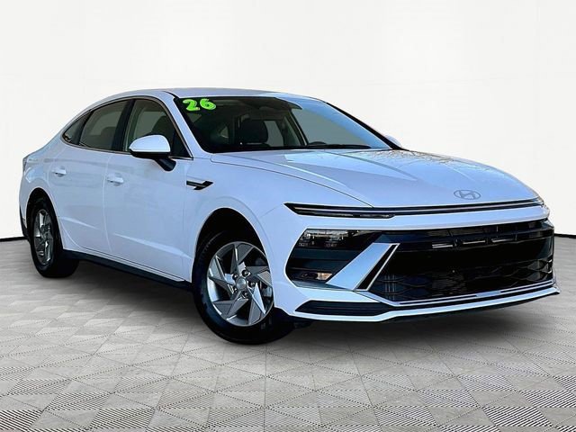 Used 2026 Hyundai Sonata SE FWD image 3