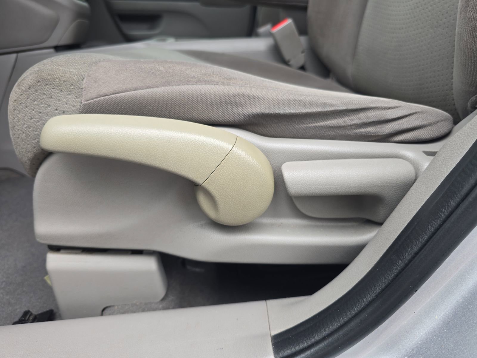 Used 2013 Honda CR-V EX image 16