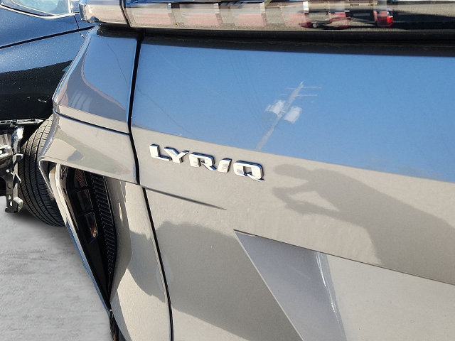 Certified 2026 Cadillac Lyriq Signature Luxury w/ Nappa Leather Package AWD/4WD image 4