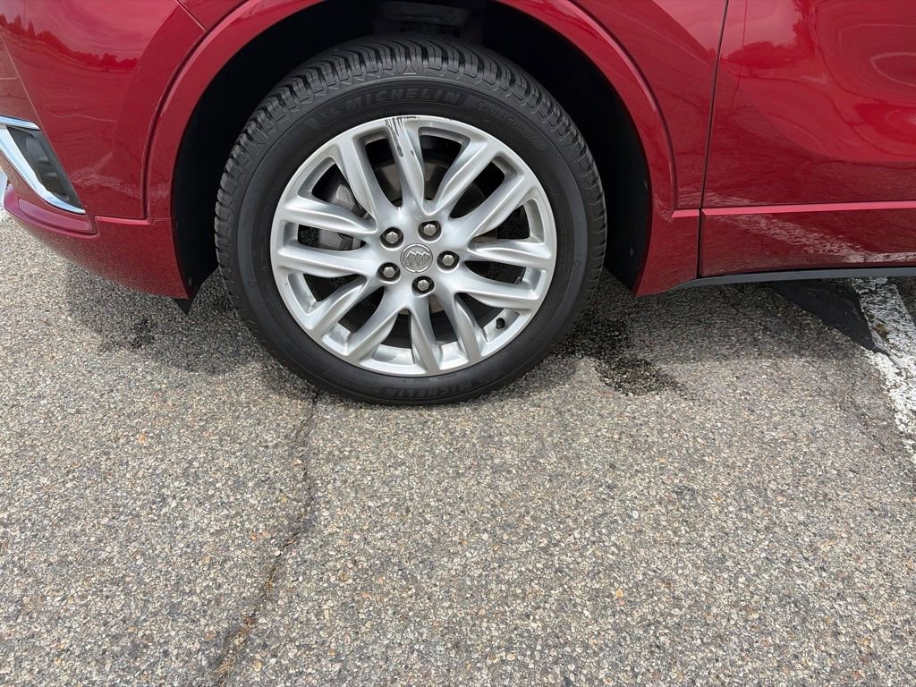 Used 2019 Buick Envision Premium w/ LPO, Interior Luxury Package AWD/4WD image 9