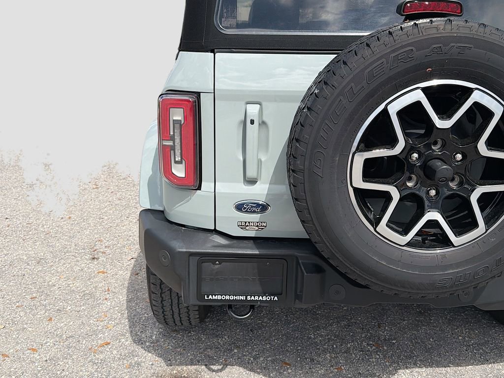 Used 2024 Ford Bronco Outer Banks image 12